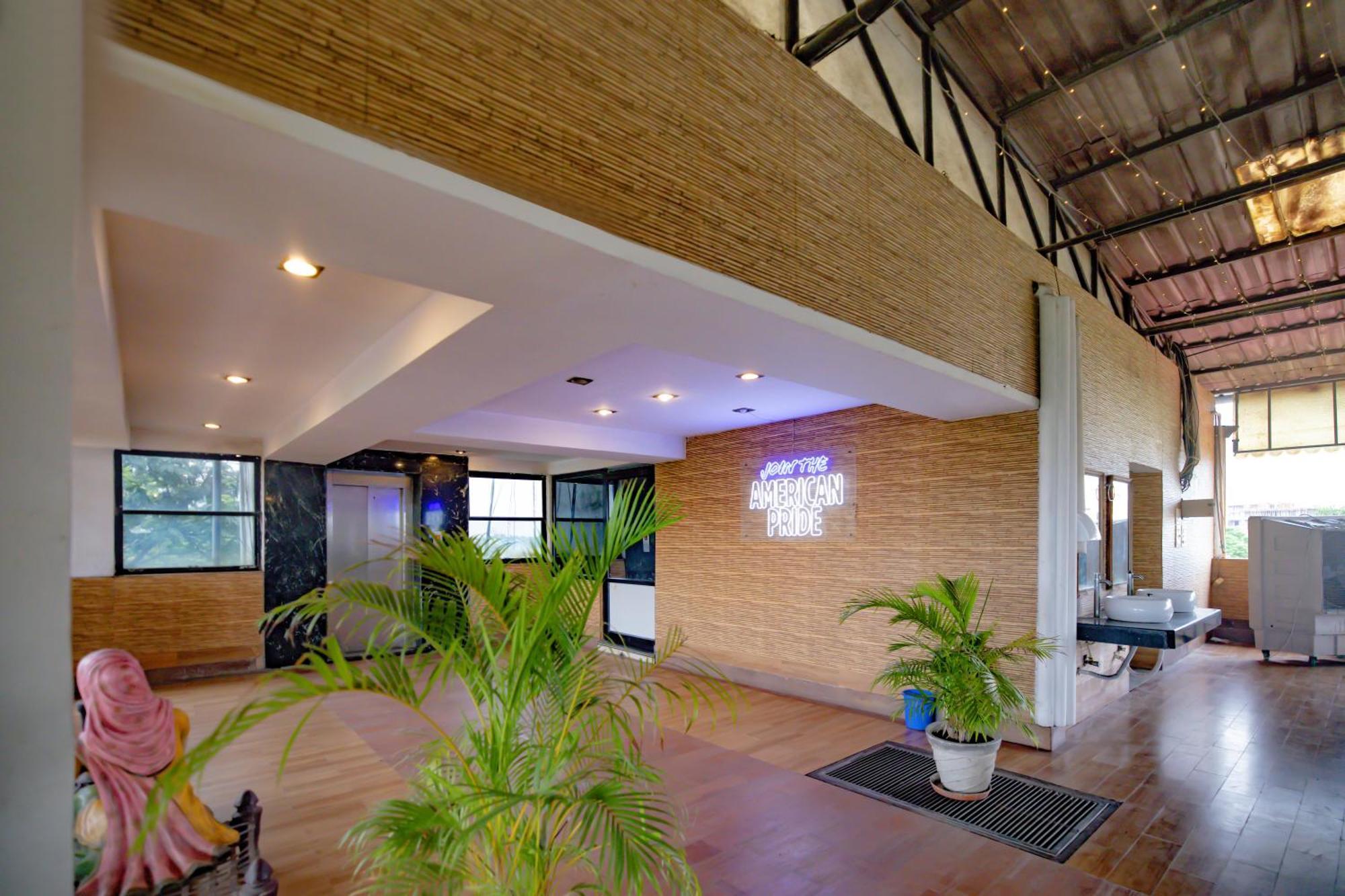 فندق Sheetal International Rāipur المظهر الخارجي الصورة